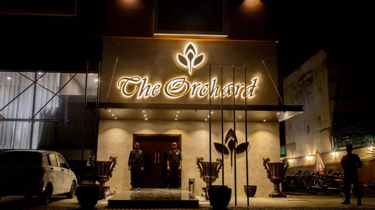The Orchard Hotel Lahore Luaran gambar