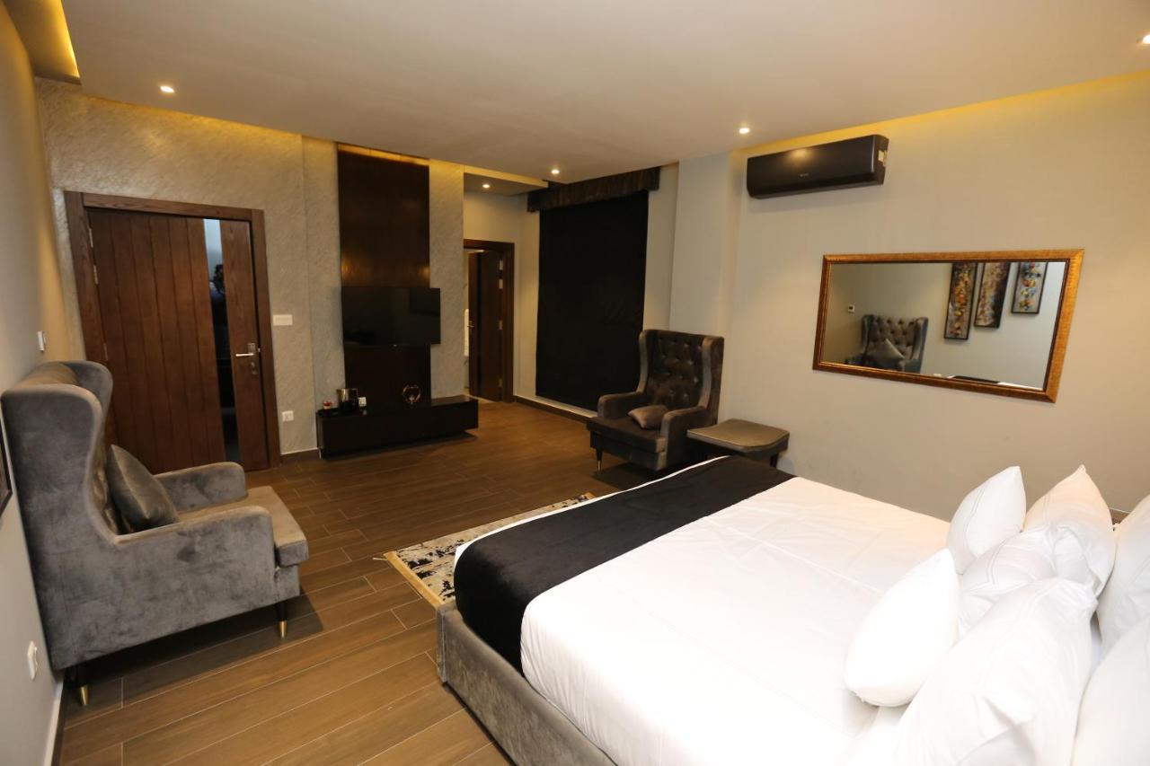 The Orchard Hotel Lahore Luaran gambar