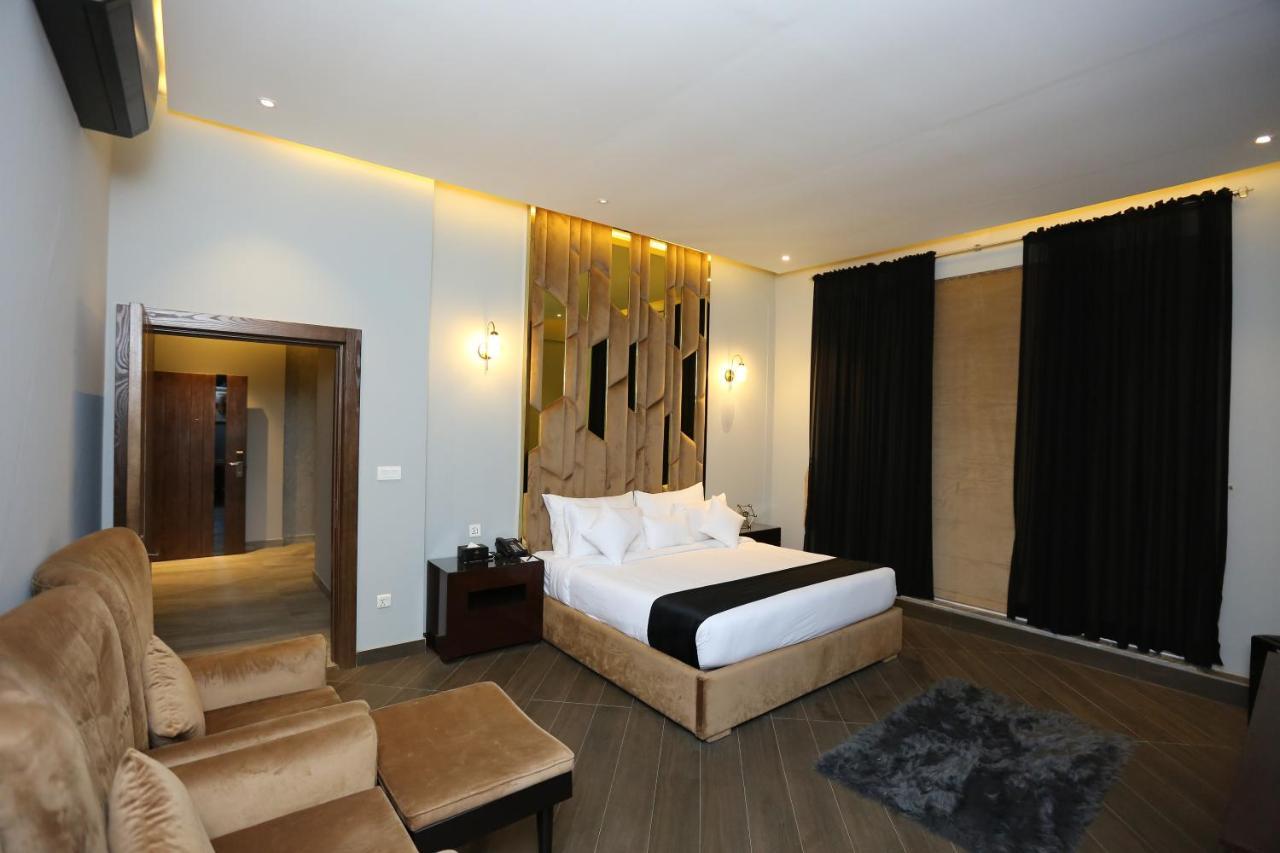 The Orchard Hotel Lahore Luaran gambar